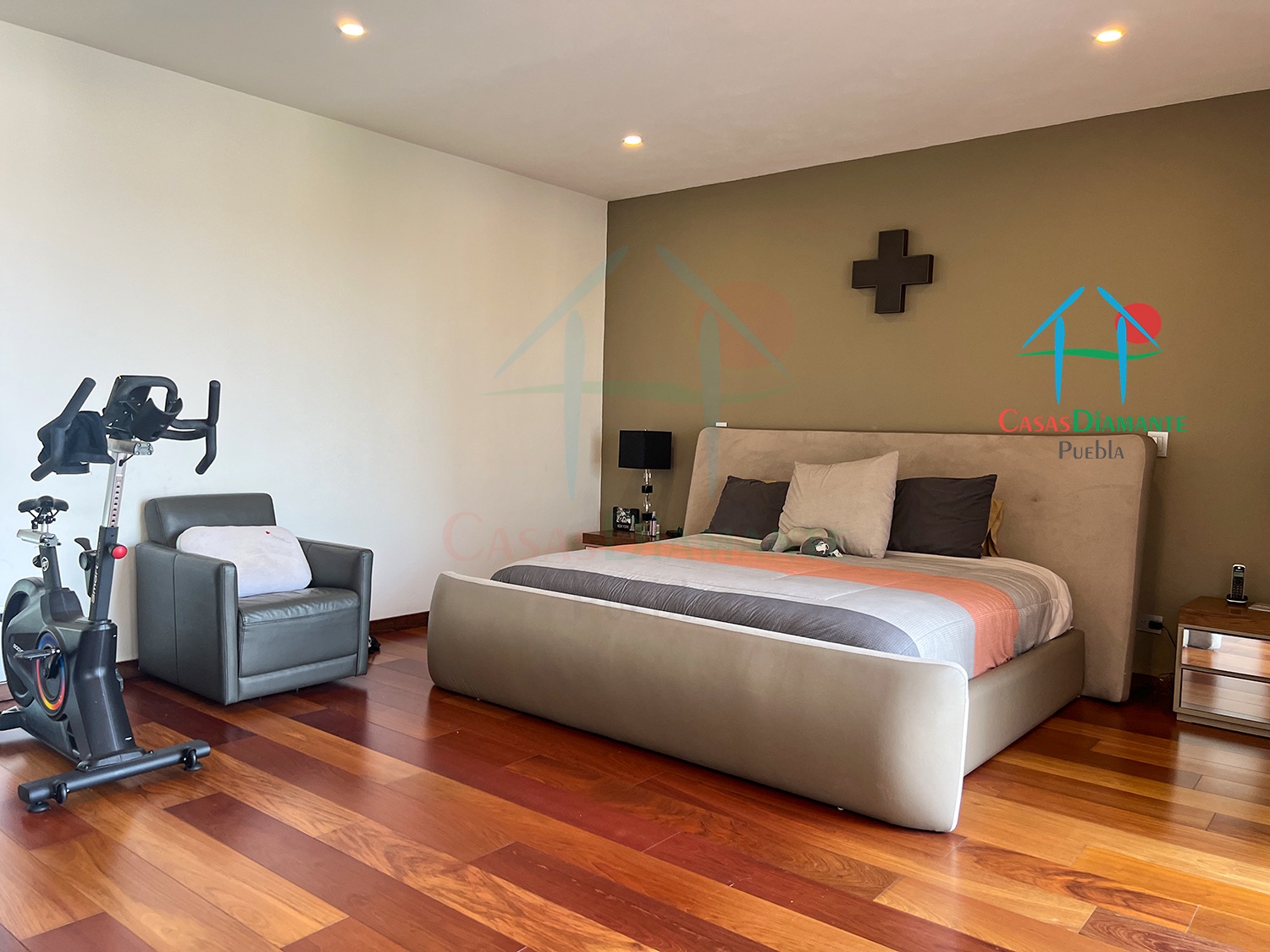 Cluster 777 Casa Martina - Recámara principal 1